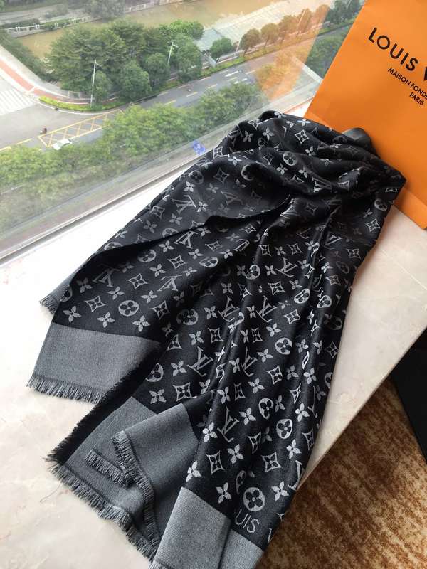 Louis Vuitton Scarf LVC00560 Louis Vuitton Scarf LVC00560